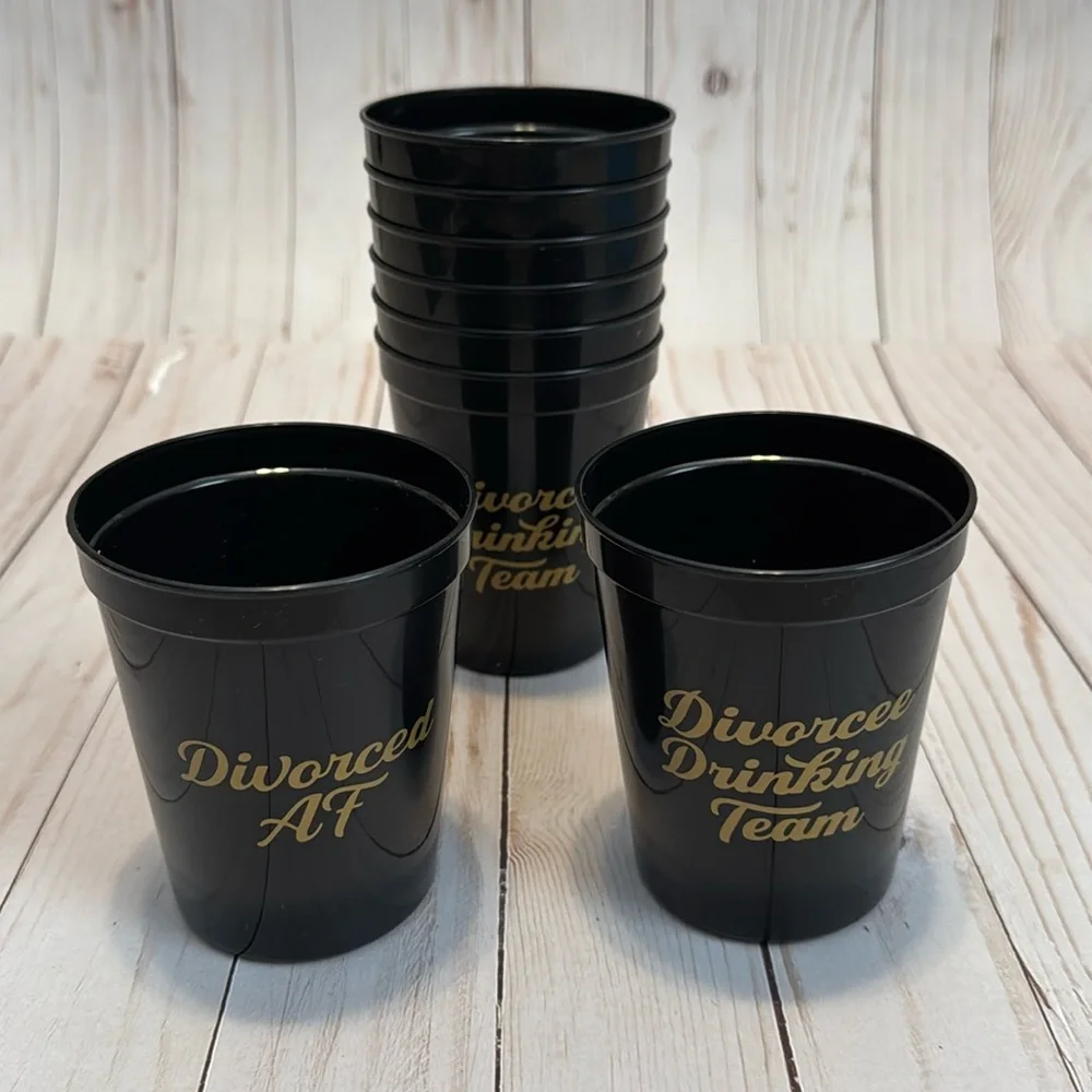 Divorce, drinking team, black and gold plastic cups